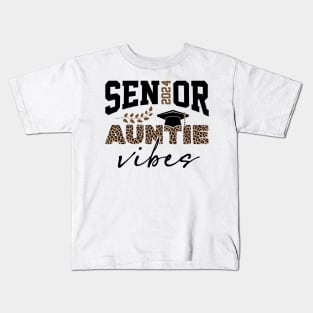 Proud auntof senior 2024 Kids T-Shirt